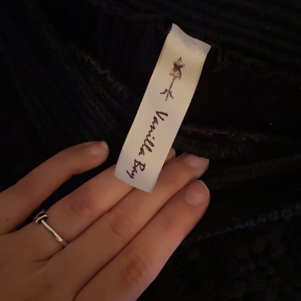 shorts - Picture 2 of 2